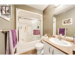 1739 CASTLETON AVENUE - 25