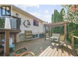 1739 CASTLETON AVENUE - 39