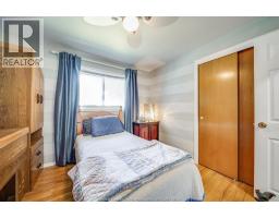 10 PHYLLIS AVENUE - 23