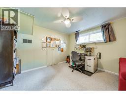 10 PHYLLIS AVENUE - 34