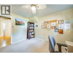 10 PHYLLIS AVENUE - 35