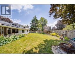 10 PHYLLIS AVENUE - 46