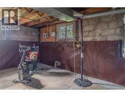 1270 Lakeshore Road 101 - 35