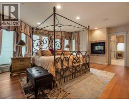 318 CRYSTAL BAY DRIVE - 16