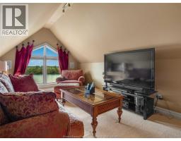 318 CRYSTAL BAY DRIVE - 22