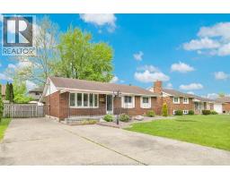 1570 LAURIER DRIVE - 1