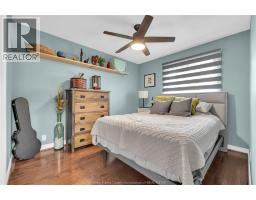 1570 LAURIER DRIVE - 13