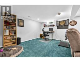 1570 LAURIER DRIVE - 23