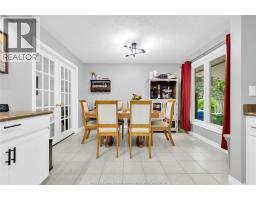 1570 LAURIER DRIVE - 6