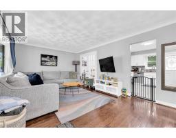 1570 LAURIER DRIVE - 7