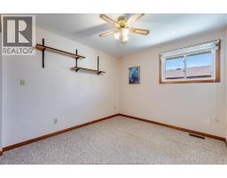 8418 Kingston - 16