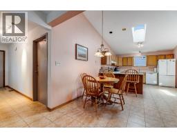 8418 Kingston - 7
