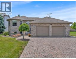 313 APPLEWOOD - 1