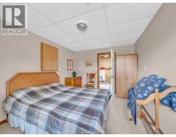 313 APPLEWOOD - 32