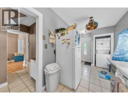 1854 Byng ROAD - 2