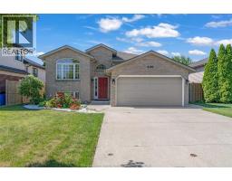 429 McLellan AVENUE - 1
