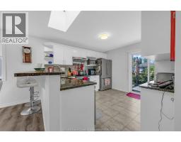 429 McLellan AVENUE - 10