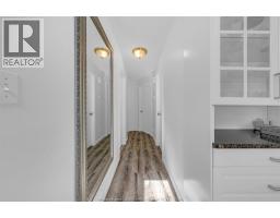 429 McLellan AVENUE - 14