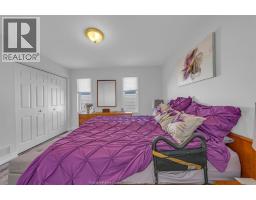 429 McLellan AVENUE - 21