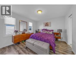 429 McLellan AVENUE - 22