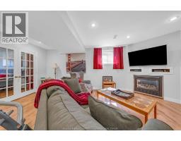 429 McLellan AVENUE - 27