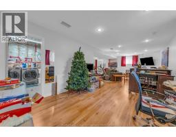 429 McLellan AVENUE - 32