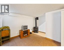345 Robson ROAD UnitNo. 10 - 24