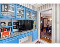 219 JEFFERSON - 23