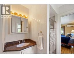 219 JEFFERSON - 38