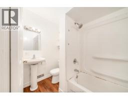 106-108 SHEPHERD STREET East - 25