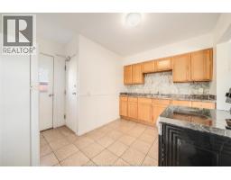 106-108 SHEPHERD STREET East - 31