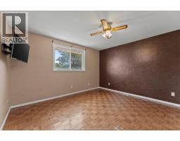 9688 CHESTNUT DRIVE - 18