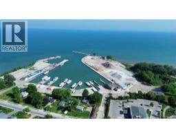 92 Erie STREET - 31