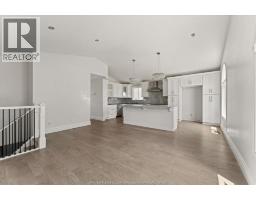 1320 HANSEN CRESCENT - 7