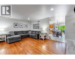 1520 Maple - 2
