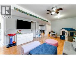 1520 Maple - 25