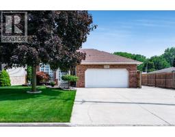 1520 Maple - 33
