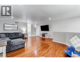 1520 Maple - 4