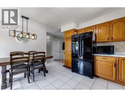 1520 Maple - 8
