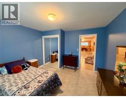 1637 ST. CLAIR AVENUE - 26