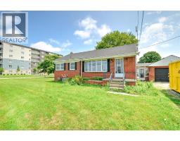 209 SANDWICH STREET North - 5