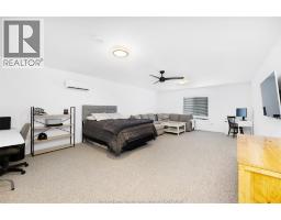 21626 ADAMS CRESCENT - 18