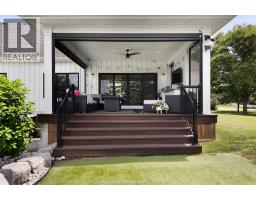 21626 ADAMS CRESCENT - 23