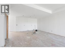 176 McLellan AVENUE - 11