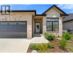 176 McLellan AVENUE - 3