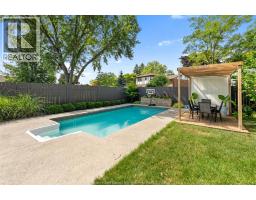 147 HYDE PARK ROAD - 43