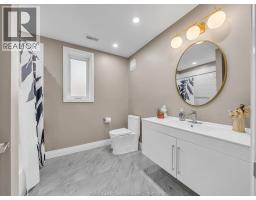5 WOODLAND STREET - 33
