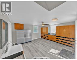 7695 County Rd 18 - 27