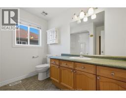1039 CLOVER - 16