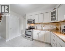 501 GREEN VALLEY DRIVE - 14